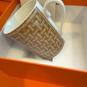 Hermes Gold and White Mug
